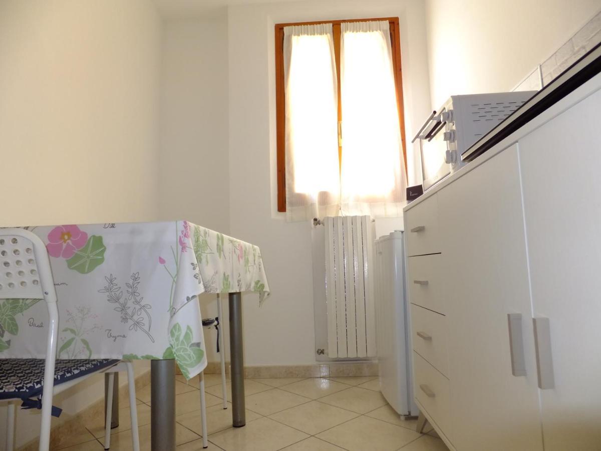 B&B Il Borghetto 칼더라라디레노 외부 사진